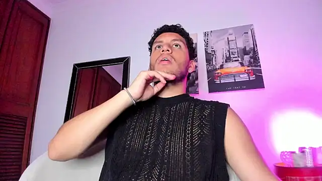 Curlblue online show from 9, 2, 2025