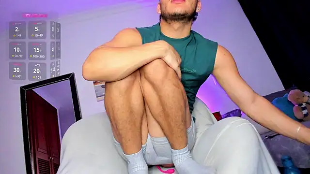 Curlblue online show from 11, 3, 2025