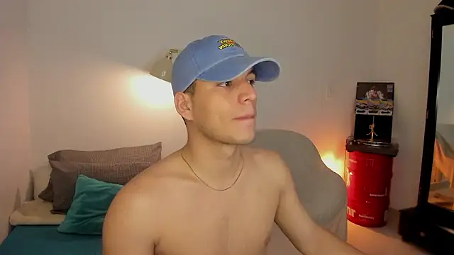 Snapshot of Curlblue chatting on 10, 2, 2026 Curlblue online show from 10, 2, 2026