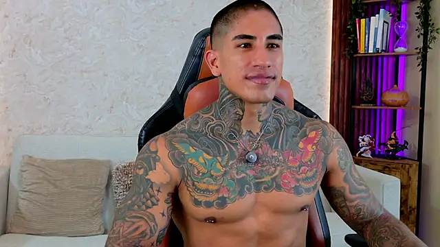 AdanReilly online show from 11, 4, 2026