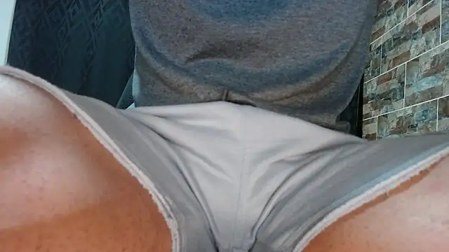 babyrecord1 online show from 23, 2, 2025