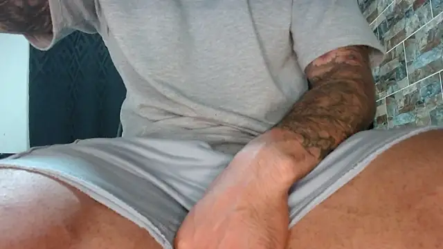 babyrecord1 online show from 26, 2, 2025