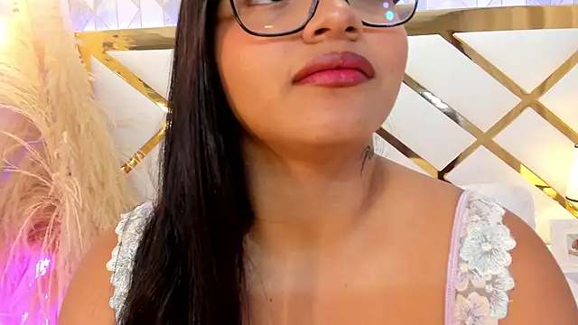 EmmaWeest online show from 17, 9, 2025