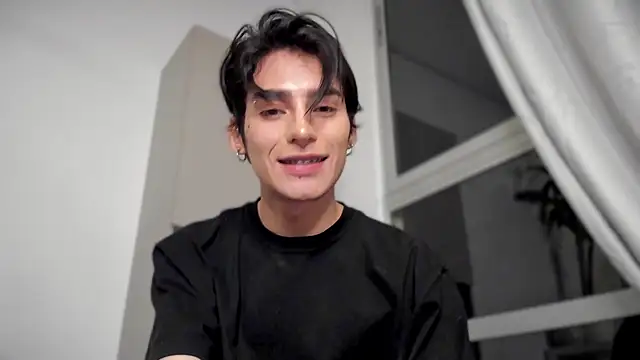 Snapshot of sebas_rose chatting on 21, 12, 2024 sebas rose online show from 21, 12, 2024