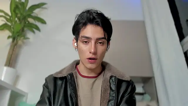 Snapshot of sebas_rose chatting on 14, 1, 2025 sebas rose online show from 14, 1, 2025