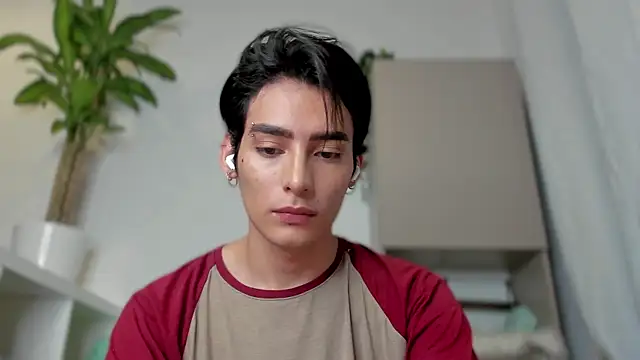 Snapshot of sebas_rose chatting on 15, 1, 2025 sebas rose online show from 15, 1, 2025