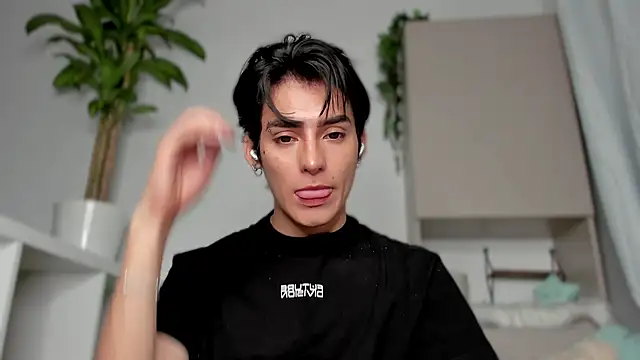 Snapshot of sebas_rose chatting on 30, 1, 2025 sebas rose online show from 30, 1, 2025