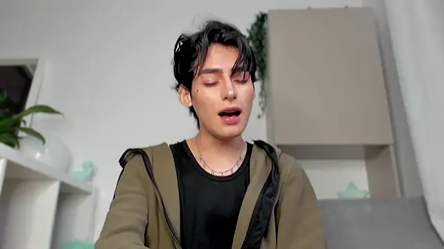 Snapshot of sebas_rose chatting on 14, 2, 2025 sebas rose online show from 14, 2, 2025