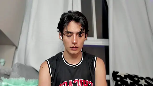 Snapshot of sebas_rose chatting on 23, 2, 2025 sebas rose online show from 23, 2, 2025