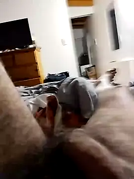 leon3875 online show from 15, 12, 2024