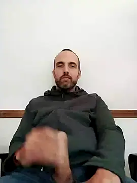 leon3875 online show from 20, 12, 2024