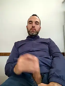 leon3875 online show from 23, 9, 2025