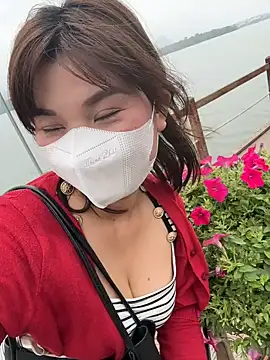 May-Squirt online show from 21, 2, 2025