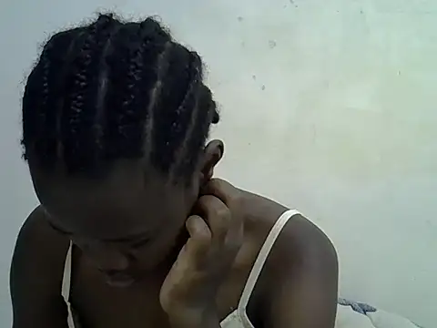 hey its andreana online show from 14, 10, 2025