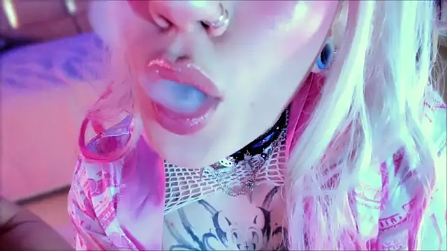 Broklinwhite  online show from 5, 12, 2025