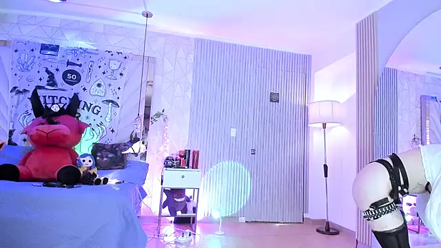 Snapshot of zephirahabney chatting on 24, 10, 2025 zephirahabney online show from 24, 10, 2025