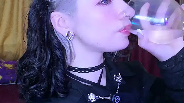 Snapshot of zephirahabney chatting on 7, 2, 2026 zephirahabney online show from 7, 2, 2026