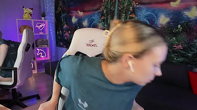 Snapshot of TiffanyBatson chatting on 15, 1, 2025 TiffanyBatson online show from 15, 1, 2025