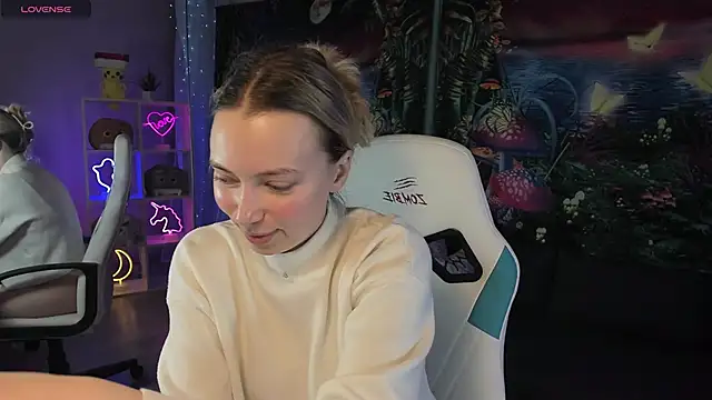 Snapshot of TiffanyBatson chatting on 19, 2, 2025 TiffanyBatson online show from 19, 2, 2025