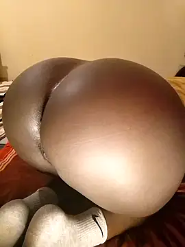 Misskhalifa  online show from 10, 9, 2025