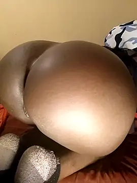 Misskhalifa  online show from 27, 9, 2025