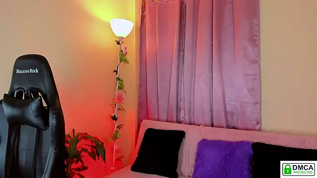 Lilabril online show from 10, 3, 2025