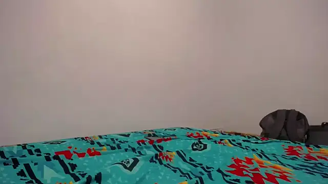 GiveLove1 online show from 1, 1, 2025