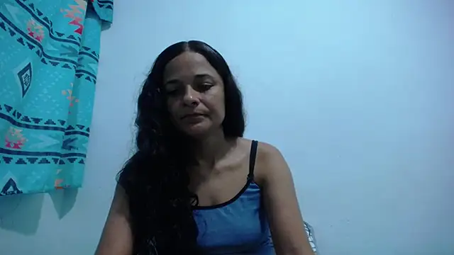 GiveLove1 online show from 18, 1, 2025