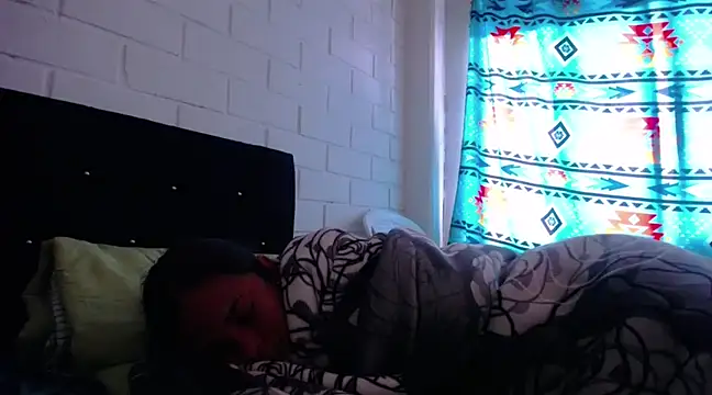 GiveLove1 online show from 1, 3, 2025