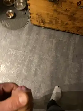 Edosxxl online show from 12, 3, 2025