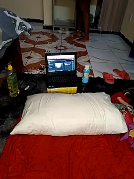 queennapal online show from 21, 3, 2025