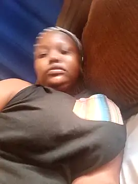 queennapal online show from 30, 3, 2026