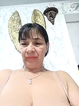 Snapshot of biancchi chatting on 6, 7, 2026 biancchi online show from 6, 7, 2026