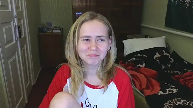 Riley Roo online show from 7, 12, 2024