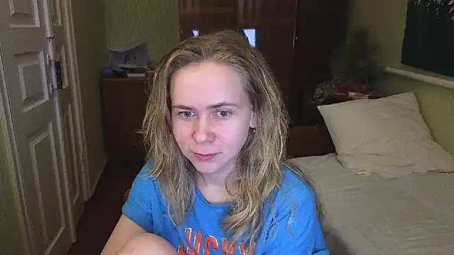 Riley Roo online show from 27, 1, 2025