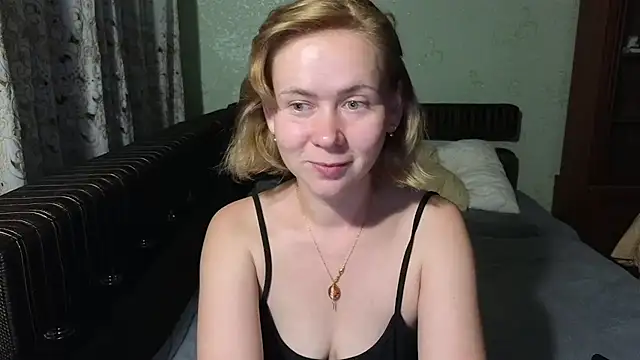 Riley Roo online show from 24, 7, 2026