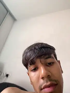 MATEO SWEET online show from 3, 5, 2026