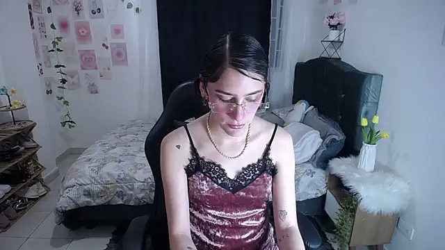 IsaBaileys  online show from 8, 6, 2026
