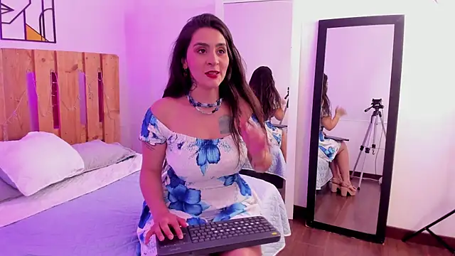 emily amaya online show from 7, 7, 2026