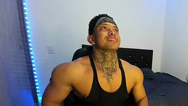 Stiven collins online show from 6, 3, 2025