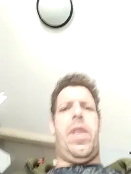 Knuffelstaaf123 online show from 18, 3, 2025