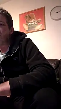 Knuffelstaaf123 online show from 9, 10, 2025