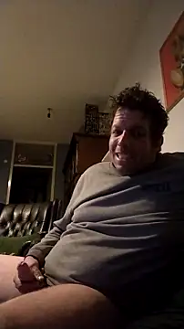 Knuffelstaaf123 online show from 2, 12, 2025