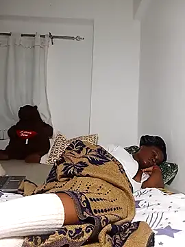 Snapshot of Bella045 chatting on 21, 12, 2024 Bella045 online show from 21, 12, 2024