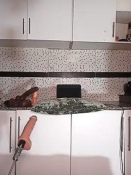 Snapshot of Bella045 chatting on 22, 9, 2025 Bella045 online show from 22, 9, 2025