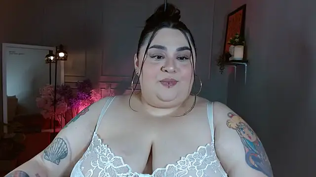tiffany laurens online show from 11, 6, 2026