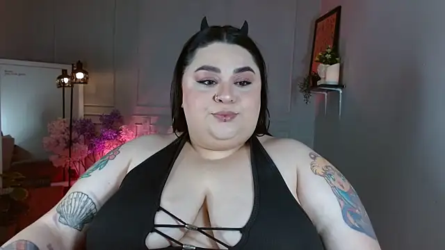 tiffany laurens online show from 14, 6, 2026