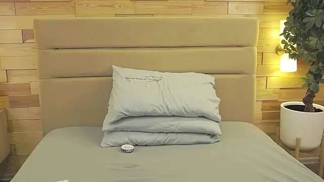 EthanPinkman online show from 28, 2, 2026