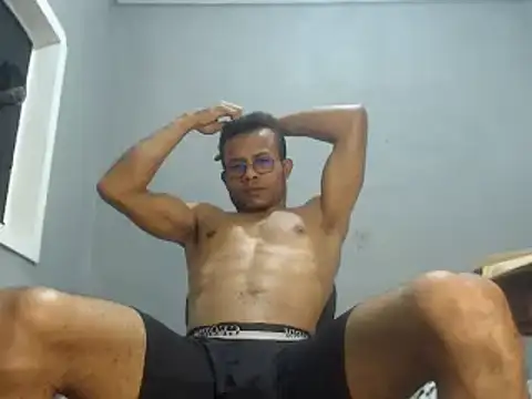 grandominantex1 online show from 31, 12, 2024