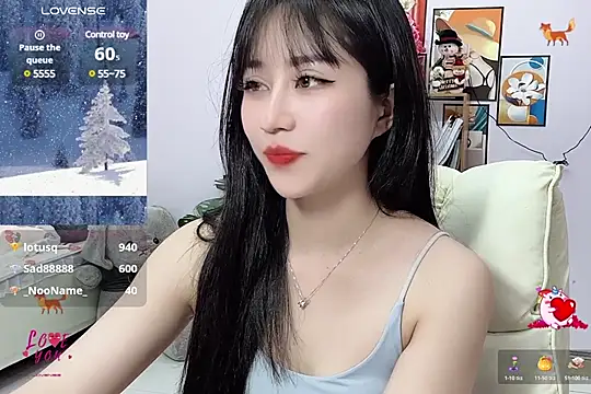 Snapshot of _LLisa_ chatting on 18, 2, 2025 LLisa online show from 18, 2, 2025